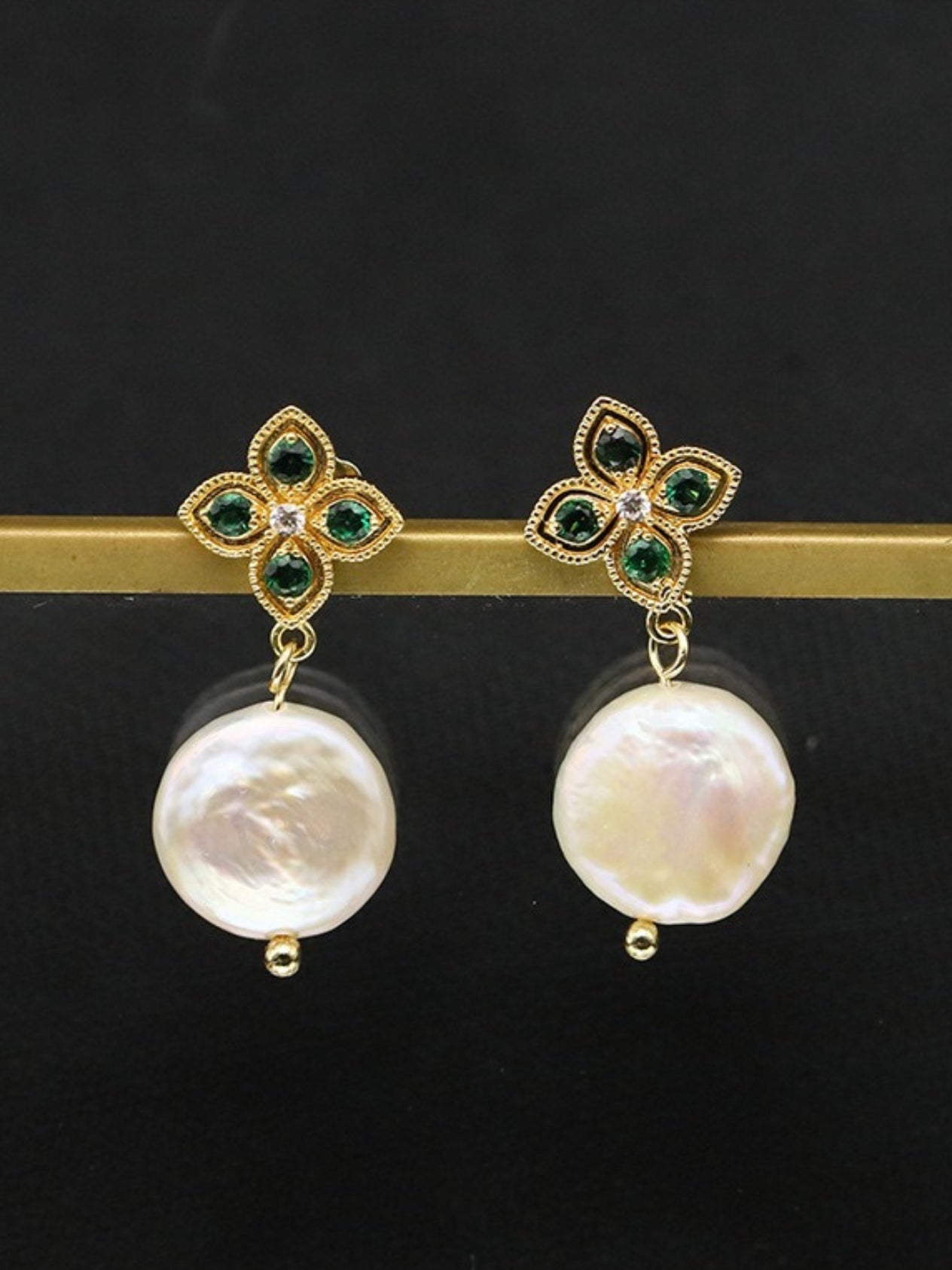 Enchanted Clover Pearl Earrings