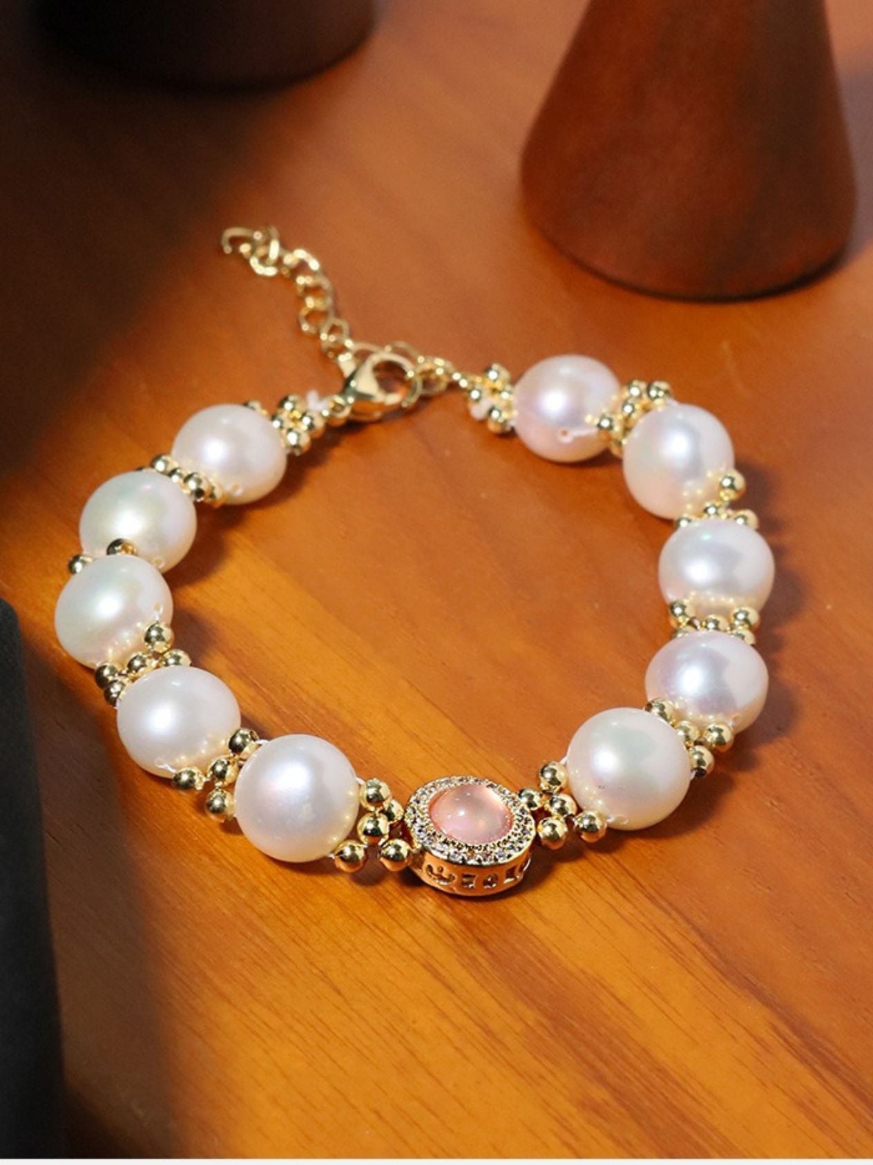 Luna Nature's Kiss Bracelet