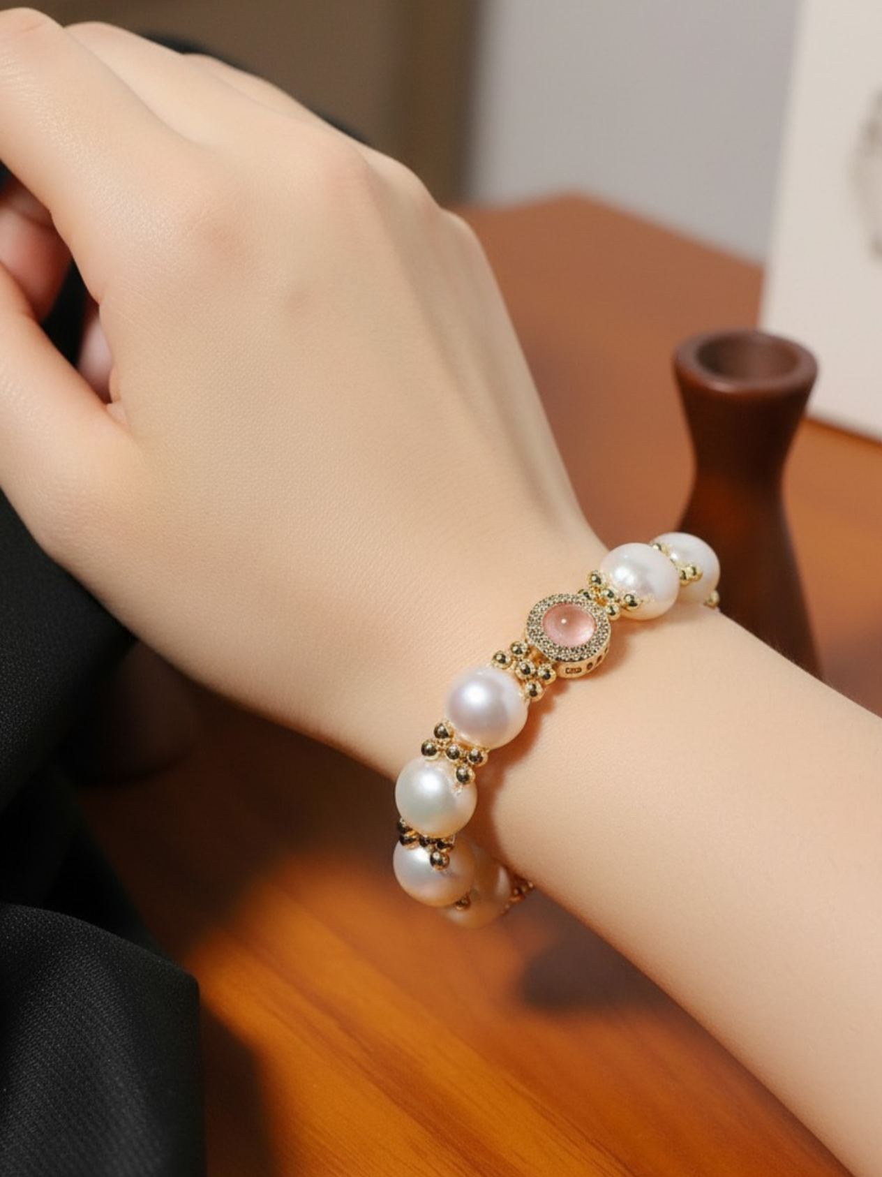 Luna Nature's Kiss Bracelet