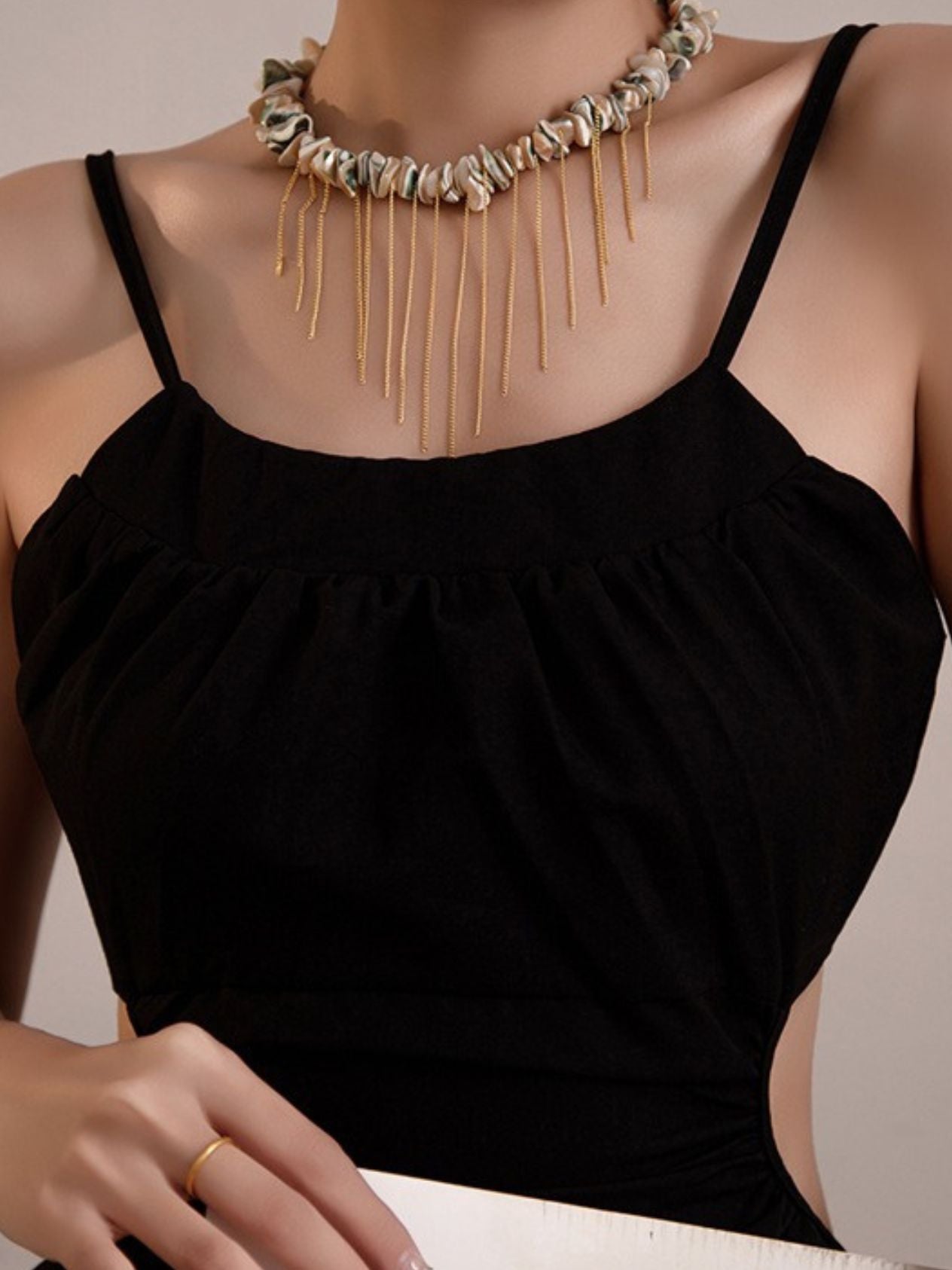 The Isla Shell Tassel Necklace