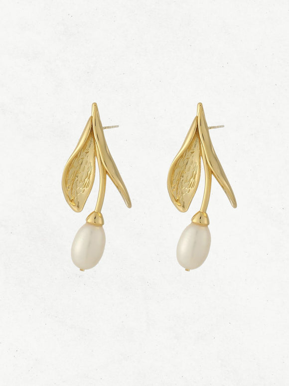 The Tulip Bloom Pearl Earrings